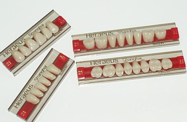 Buy cheap Heraeus Artificial Dental Teeth with High Strength and Wear Resistance from wholesalers