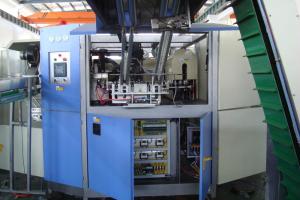 China 6000 BPH Semi Automatic Bottle Moulding Machine on sale