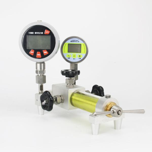 Buy cheap 0-60Mpa Oil Pressure Calibration Digital Pressure Gauge Calibrator Equipment from wholesalers