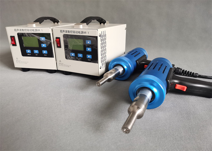 28Khz Gun Type Ultrasonic Hand Welder With Digital Power Driver
