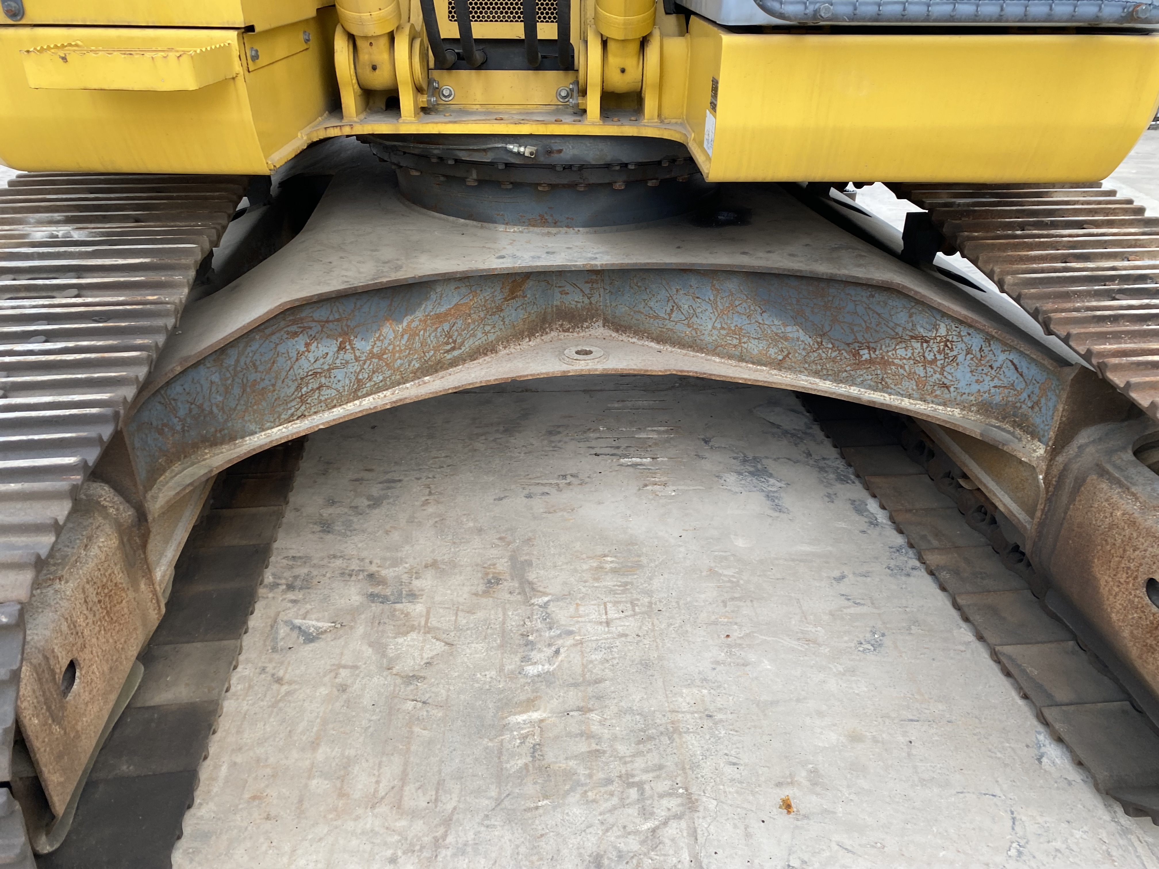 Crawler excavator Used komatsu PC228 / second-hand Japan engine PC 228