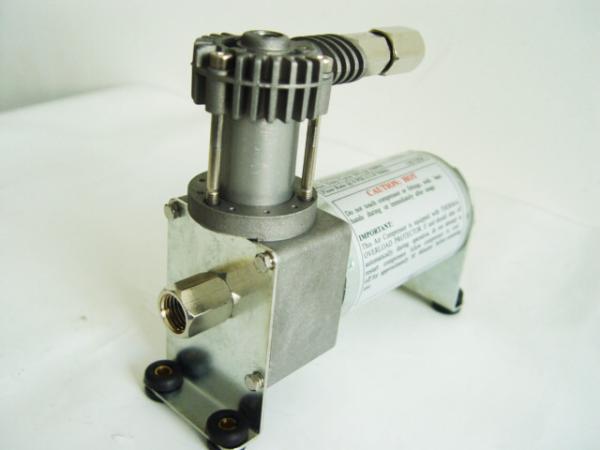 Buy cheap YURUI 6273R Silver 120psi 12V Air Compressor For Airbags , 0.5 Gallon Tank from wholesalers