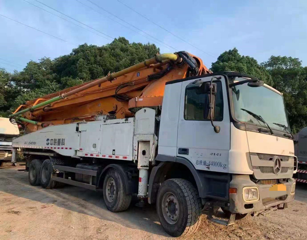 2013 Zoomlion 56m Used Concrete Boom Pump Mercedes Benz