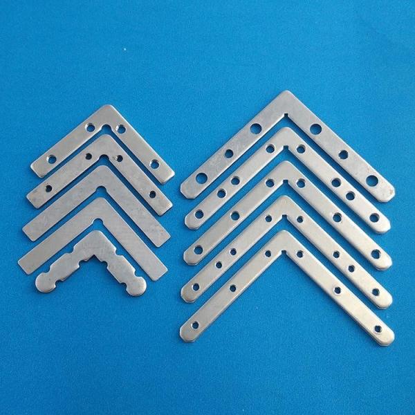 Customized Size LED Light Fixture Parts Metal Corner Bracket Lock Hardware Of