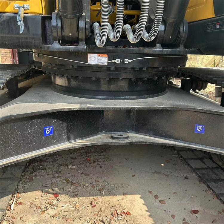 Transport Height 2.55m SANY SY305H Excavator 30 Ton Original Crawler Machinery