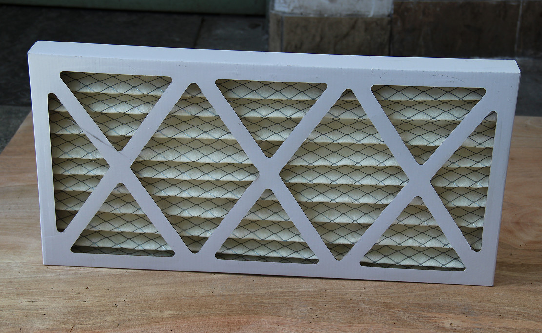 Cardboard Paper Frame Synthetic Pleat G4 Air Filter Flat Type With Surface Coated Metal Mesh