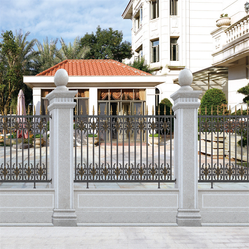 Long Service Life Carbon Steel Balustrades Handrails For Outdoor Decor Elegant Design