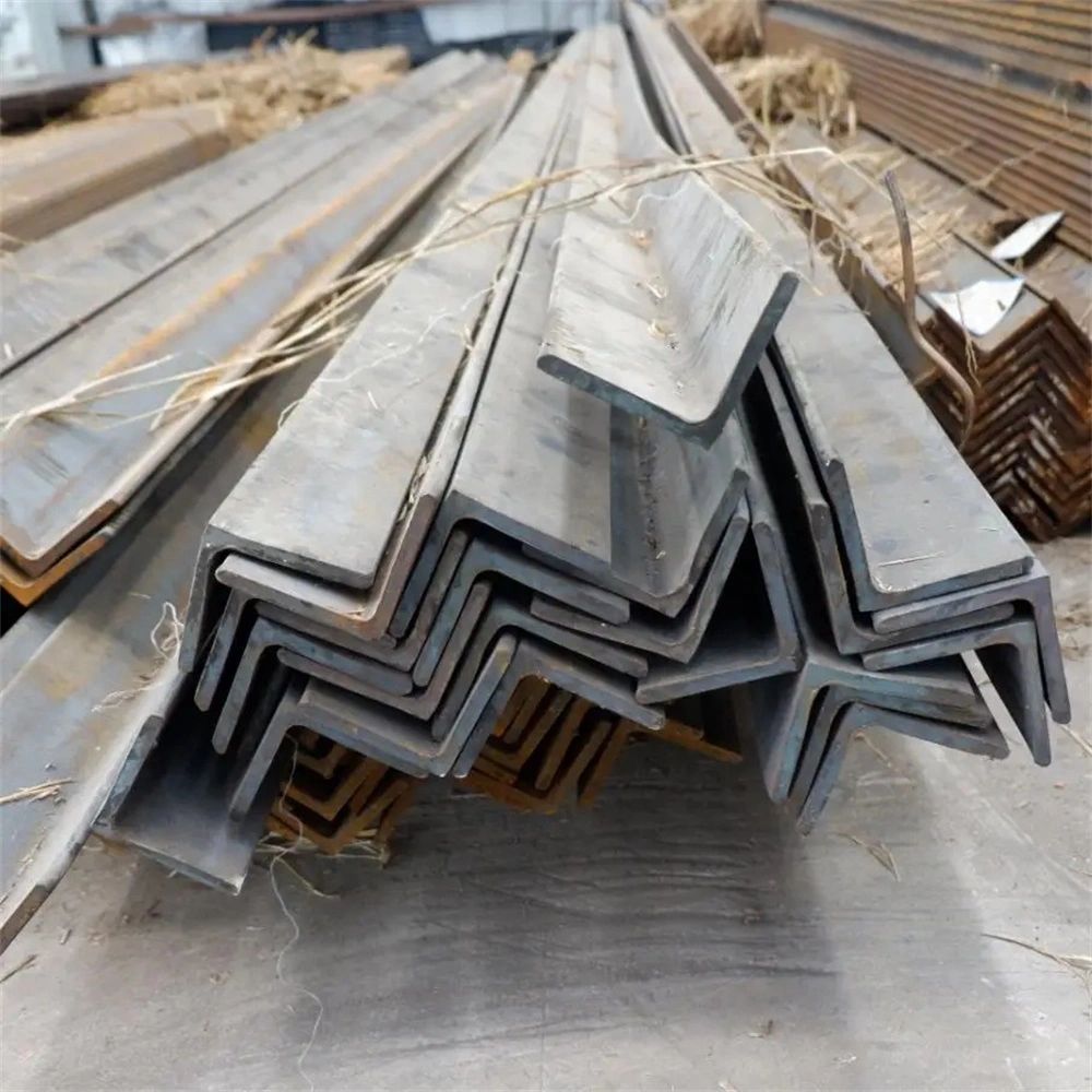 Large Size Major Infrastructure and Heavy Industrial Construction Equal Steel Angle Bar 100x100x10mm with Tolerance ±1%