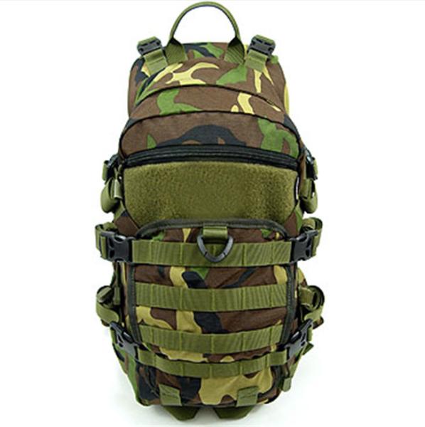 Buy cheap Hot sale camo nylon riding backpack from wholesalers