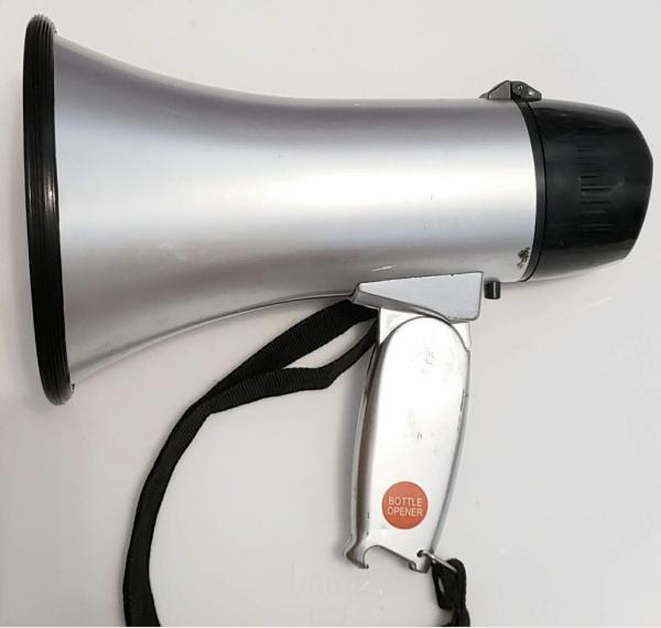 Buy cheap Siren Battery Powered Megaphone With Battery Bullhorn 0.3 - 0.5KM from wholesalers