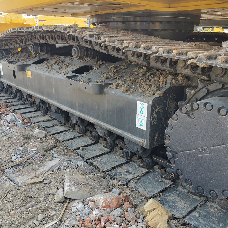 Used Komatsu PC220-8 Excavator 1m³ Bucket Capacity 110kw Rated Power Quality Guaranteed