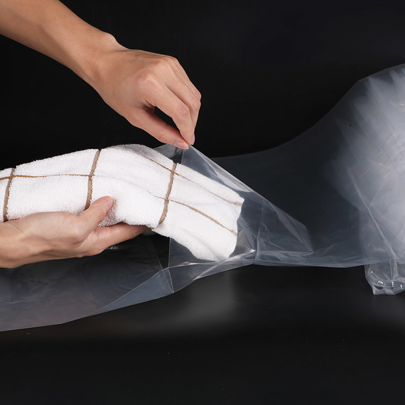 LDPE HDPE Perforated Fanfolded Poly Plastic Bag Pre Opened Type