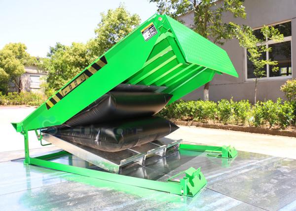 Buy cheap Steel Plate Frame Airbag Dock Leveler Lifting System Automatic Door from wholesalers