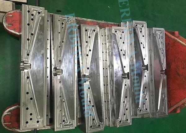 Buy cheap PP Nonwoven Fabric Spray Machine Melt Blown Mould High Performance from wholesalers