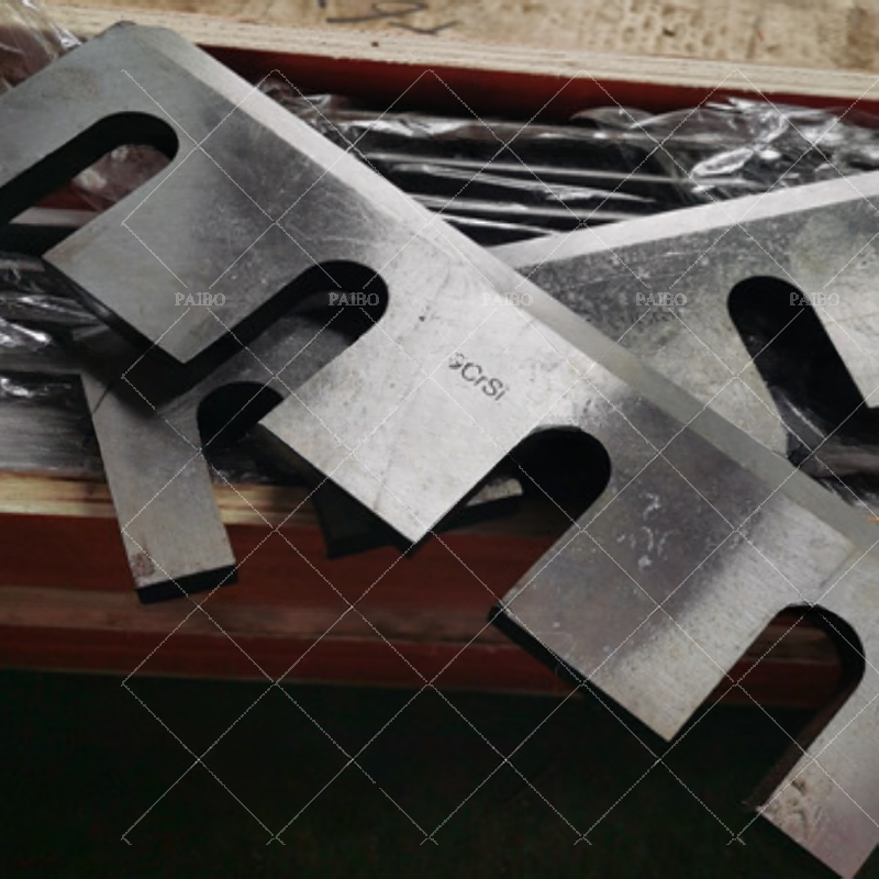 2023 Low Noise Head Hard Metal Grinding Roll Crusher for Scale Metal Steel Crusher