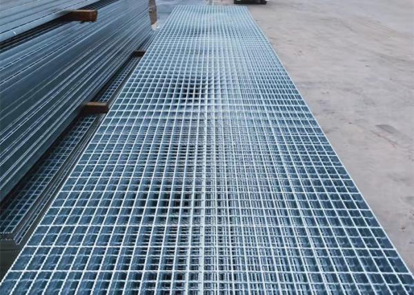 Buy cheap Construction Material Galvanized Heavy Duty Steel Grating For Walkway from wholesalers