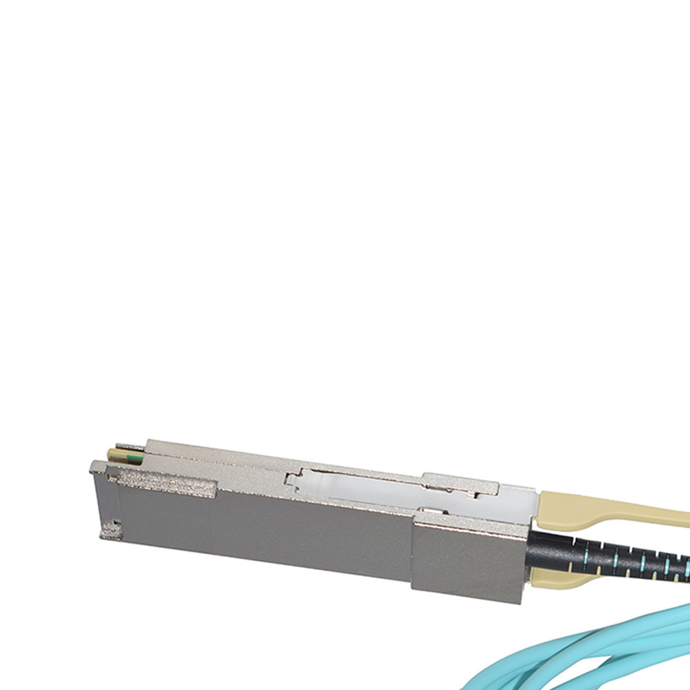 MMF OM3 OM4 100GBASE QSFP28 AOC Active Optical Cable