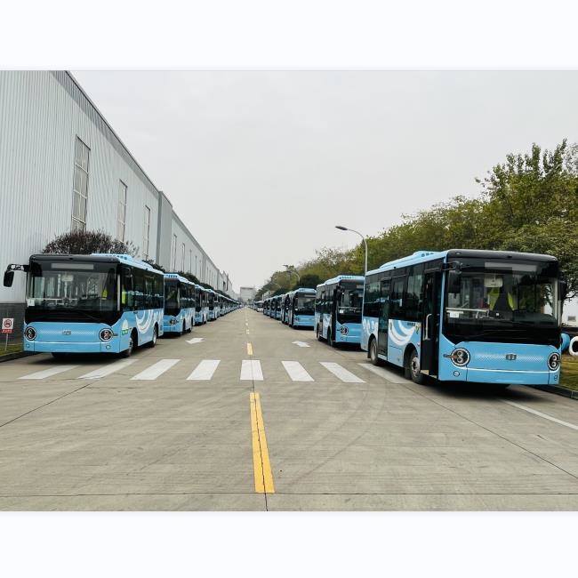 7 Meter 24 Seater AC Bus Electric Public Bus Cruising Range 250km