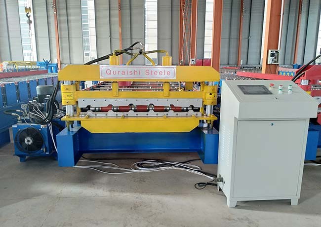 Customized Color Roofing Sheet Roll Forming Machine With 1mm Tolerance Encoder