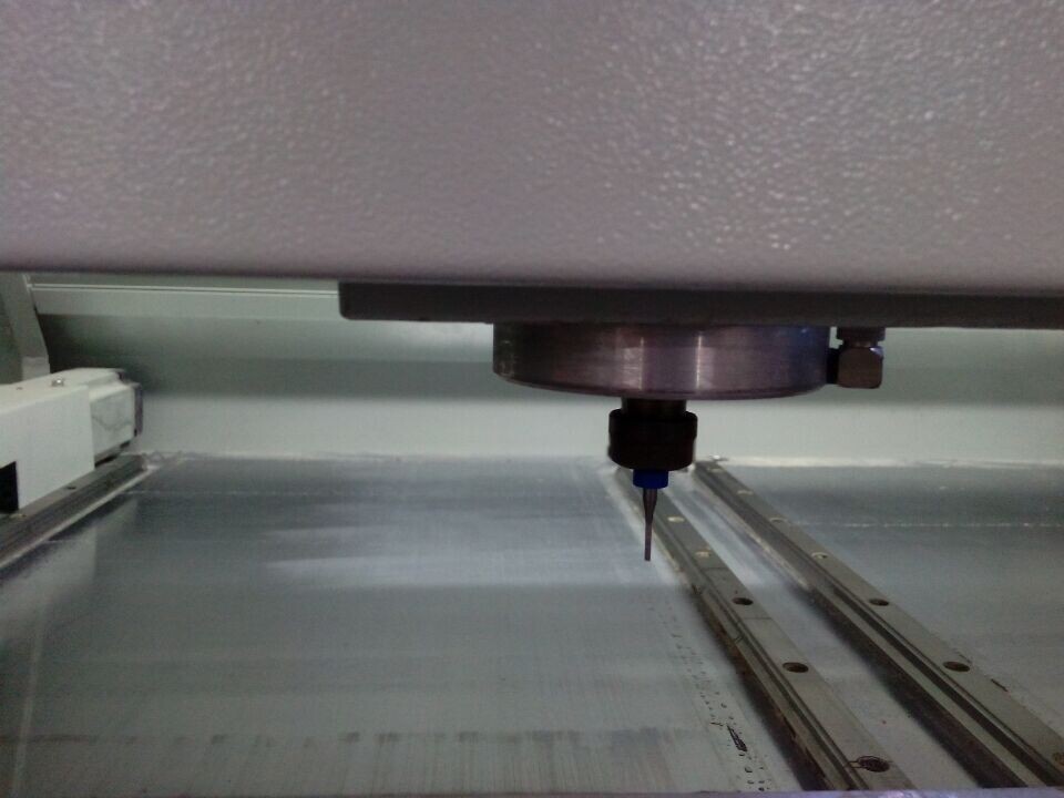 Prototype PCB Routing PCB Cutting Machine With 0.001mm Axis Precision