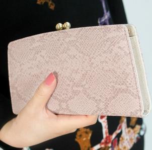 Buy cheap low price women purse ,lady wallet, from wholesalers