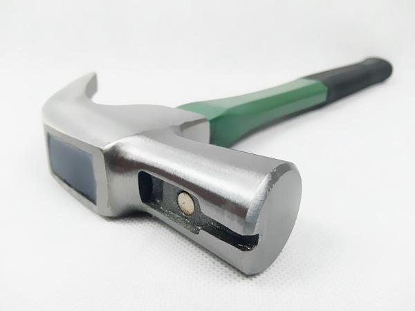 Buy cheap Industrial Grade Safer And More Durable British Type Carbon Steel Claw hammer with Magnet And Plastic Handle from wholesalers