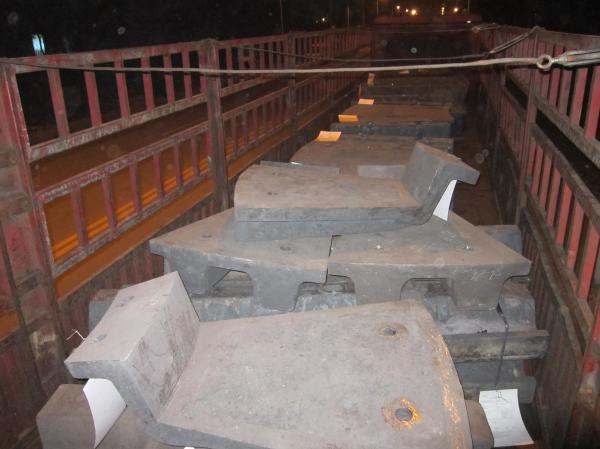 Quality Discharge Grates Steel Sag Mill Liners Alloy Steel Castings With OEM for sale