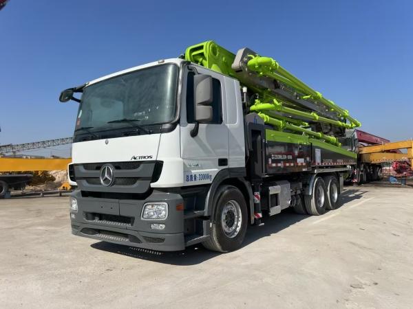 Zoomlion 47m Boom Pump Truck for construction site, for sale at preferential