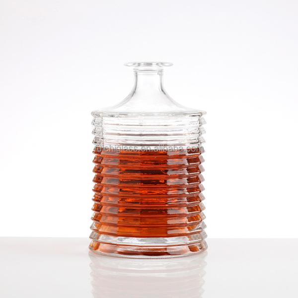 Buy cheap Super Flint Glass 500ml 700ml Brandy Whiskey Shaped Bottle for Drinks Manufacturing from wholesalers