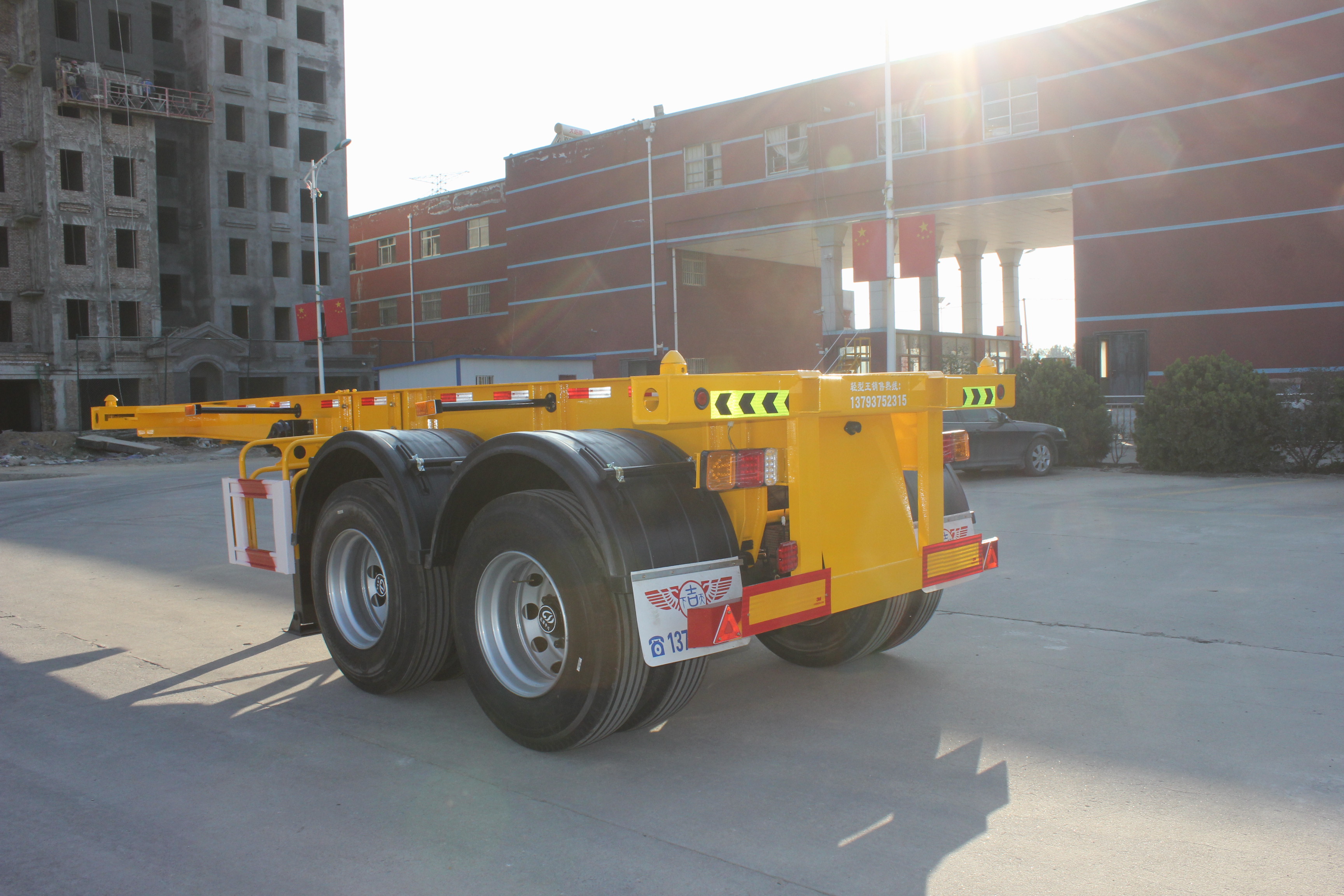 Multi Axles Skeleton Semi Trailer with 2''/3.5'' Bolt Type Kin Pin and 12R22.5 Tire