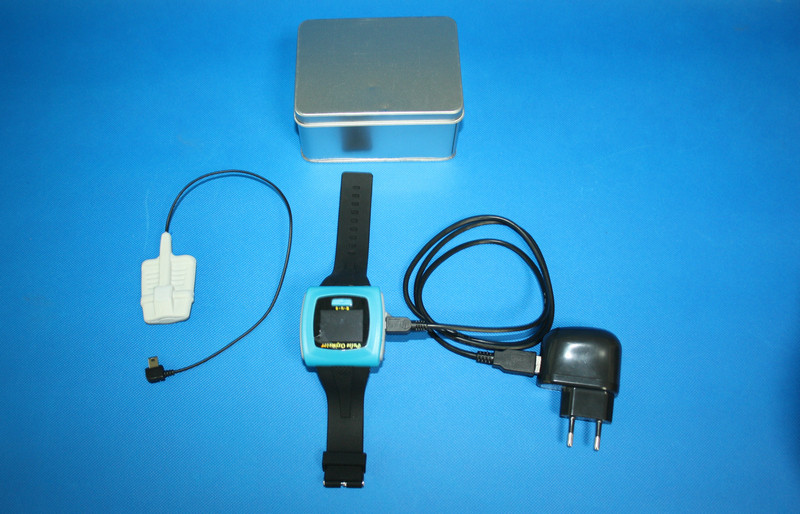 Digital Lcd Display Wrist Pulse Oximeter With CE Approved