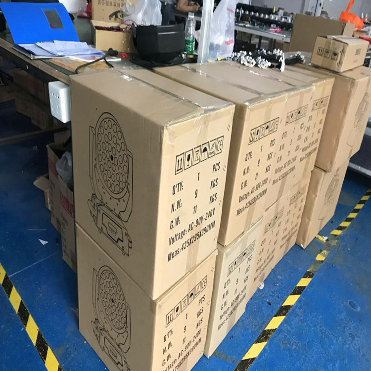 330W LED Follow Spot Light 4100K IP33 For Wedding Stage Performance