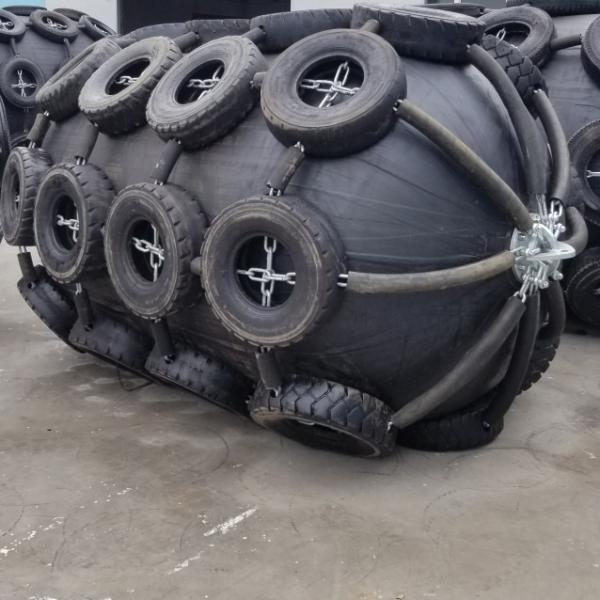 Buy cheap Ship Bumpers Air Tightness Rubber Floating Pneumatic Rubber Fender from wholesalers