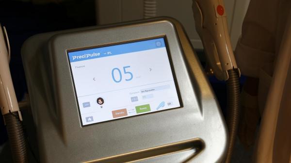 Buy cheap IPL Beauty Machine For Skin Rejuvenation / Skin Whitening With 10.4 Touch LCD Screen from wholesalers