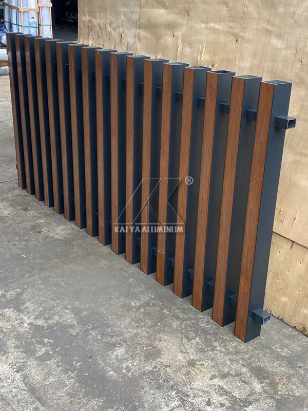 Easy Assembly Guardrail Aluminium Door Frame Profiles For School Restaurant