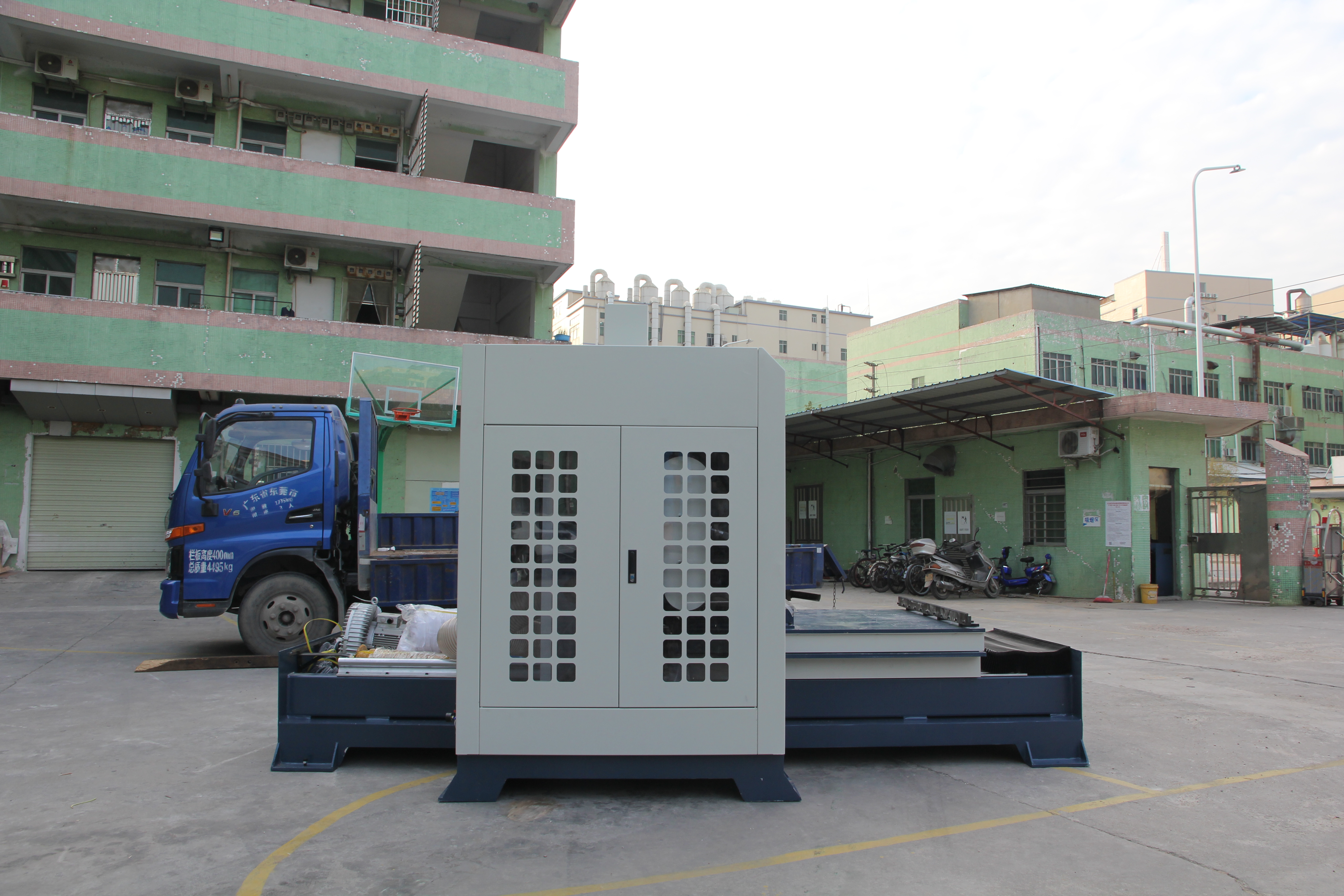 1.5m Travel Plane Polishing Machine For Stainless Steel Sheet Material 11kW
