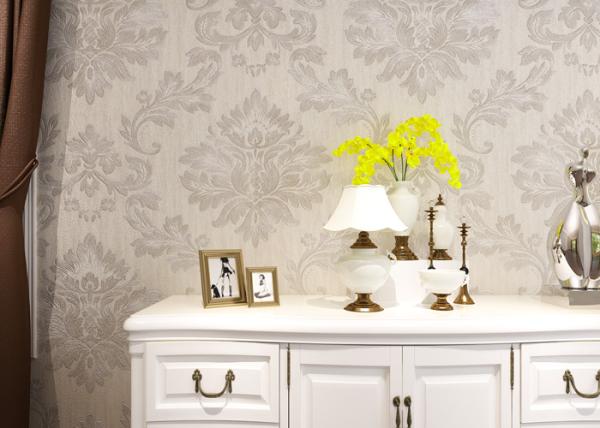 Buy cheap Classic Style Sliver Embossed Wallpaper , White Geometric Damask Pattern Wallpaper from wholesalers