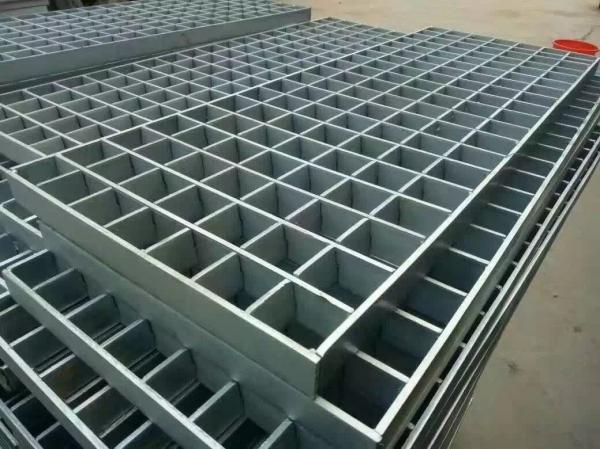Buy cheap Press Lock Steel Walkway 19w4 Grating Customized from wholesalers