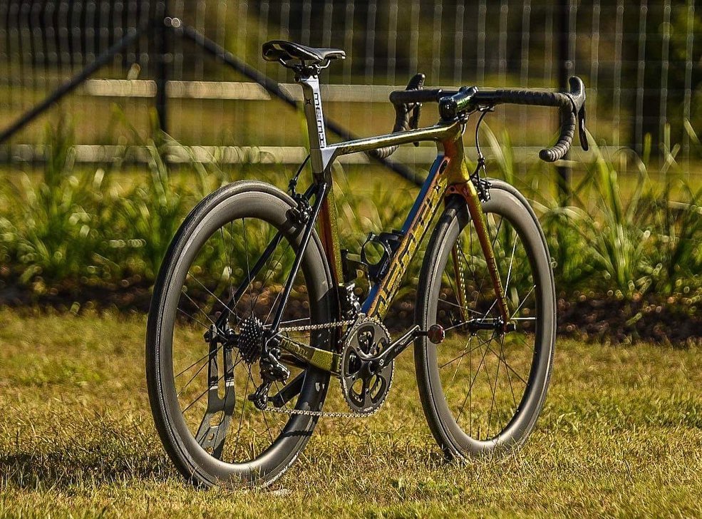 44/47/50/53/56/59cm Full Suspension Carbon Frame Road Bike for Customer Requirements