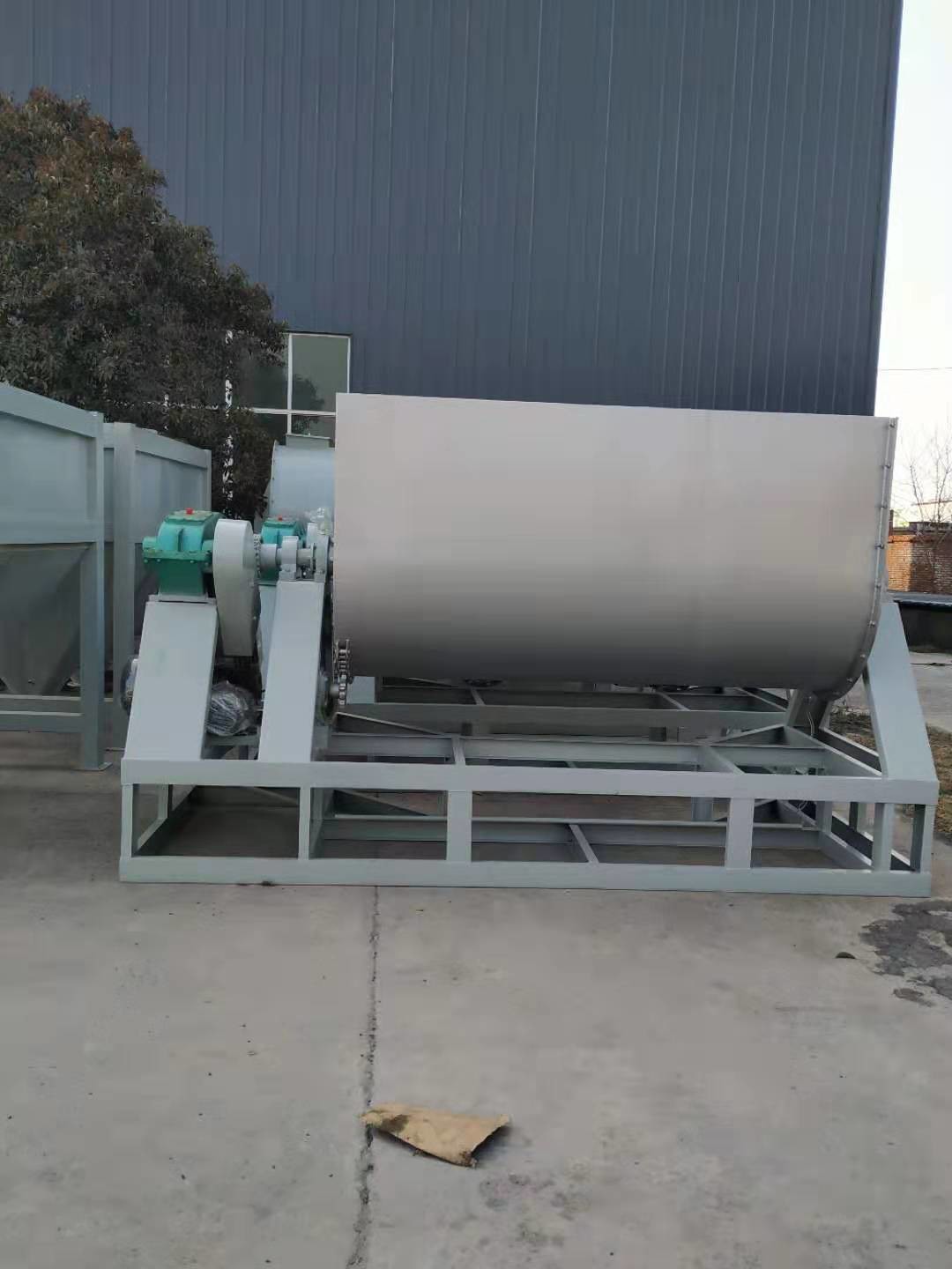 U Type Stone Paint Ribbon Mixer Machine Multi Layer Spiral Belt Carbon Steel