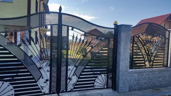 Buy cheap Rot Proof Metal Wrought Iron Railing Black Powder Coated With Galvanized from wholesalers