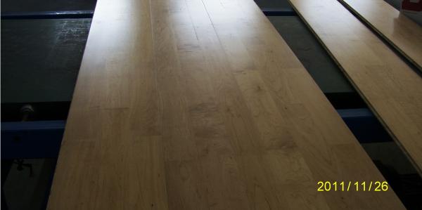 Buy cheap Chinese Maple Engineered Flooring 3-strip (UV lacquer) from wholesalers
