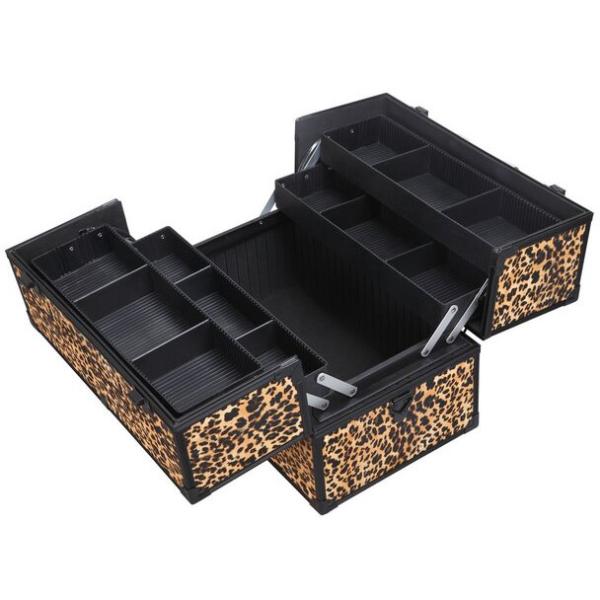 Buy cheap Professional aluminum makeup beauty case from wholesalers