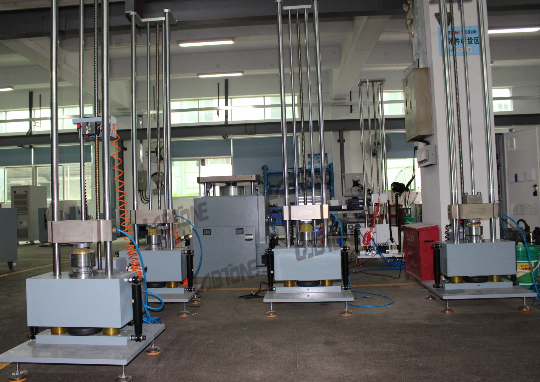 Mechanical Shock Test Equipment Performs 50g 11ms, 100g 6ms, 150g 6ms,1500g 1ms.
