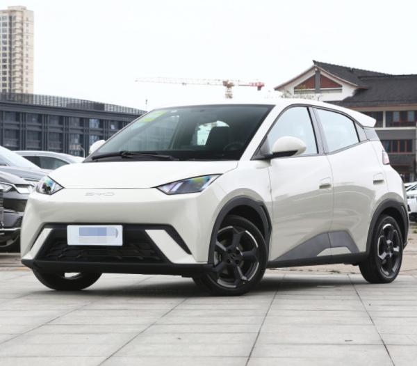 Buy cheap BYD Seagull 2023 Vitality Version 5 Door 4 Seat Electric Hatchback Car Used from wholesalers