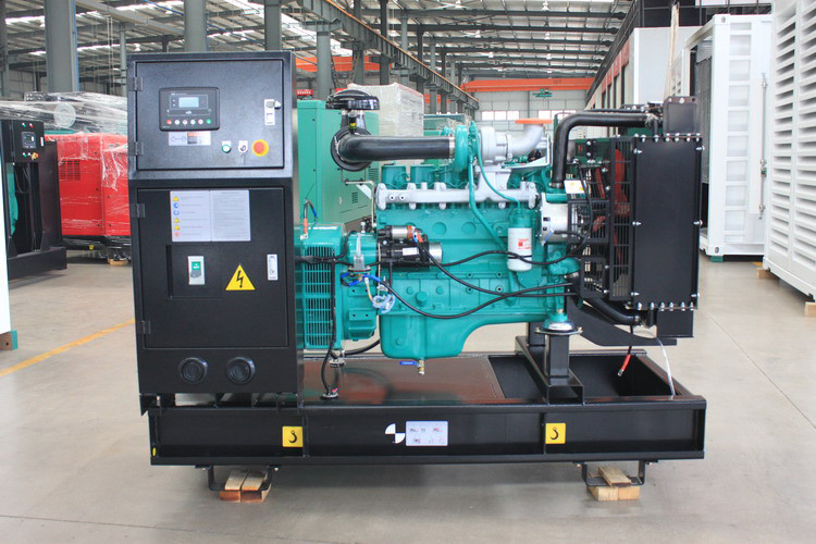 AC Three Phase Cummins Engine Genset Diesel Generator Set Soundproof 250KVA 200KW