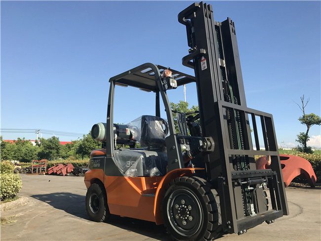 New 3.5t Gas Forklift with Nissan Engine