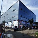 Steel structure shopping mall green energy saving hot sales prefabricated steel