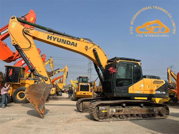 Buy cheap Original Paint Used Hyundai 220LC-9S Excavator 22 Ton Second Hand Hyundai 220 Digger from wholesalers