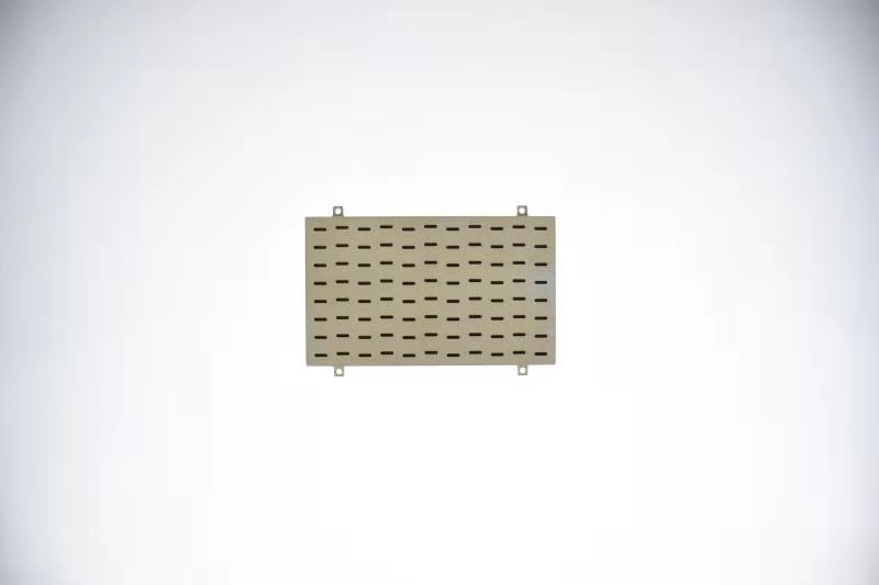 Flat Panel 28GHz 24GHz Active Array Antenna 64 Element Multi Beam Earth Coverage Beamformer Ground Station